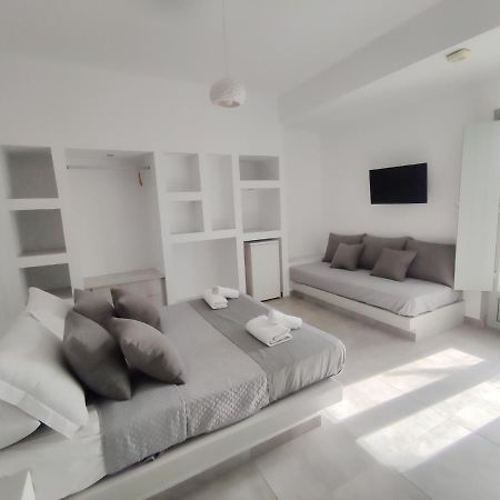 Fira Tranquil Rooms Eksteriør billede