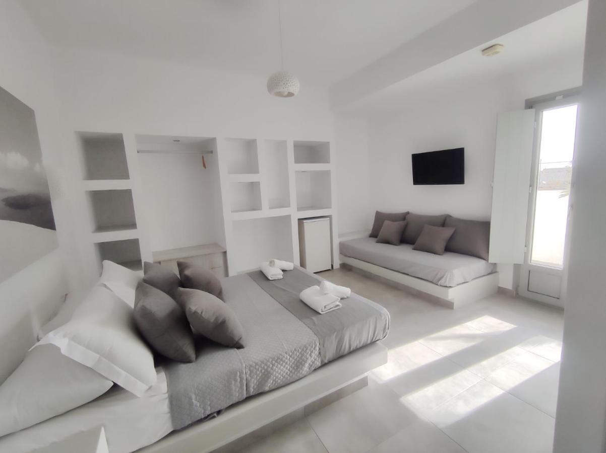 Fira Tranquil Rooms Eksteriør billede